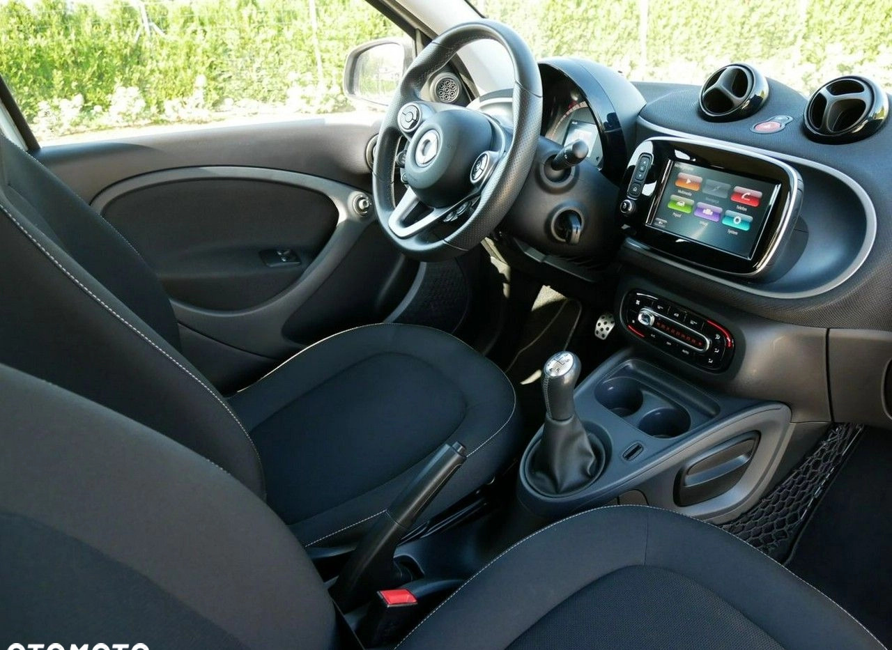 Smart Forfour cena 39800 przebieg: 38000, rok produkcji 2018 z Krzywiń małe 596
